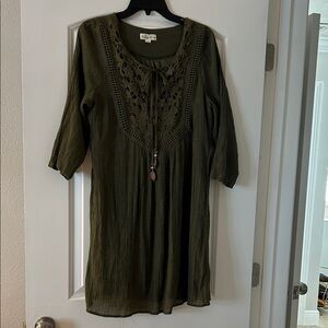 Elegant Olive Tunic with Lace Accents